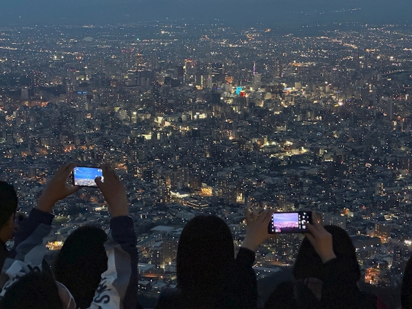 香川 ゆい