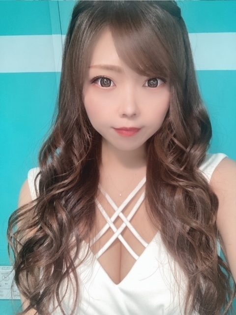 夏樹 あや