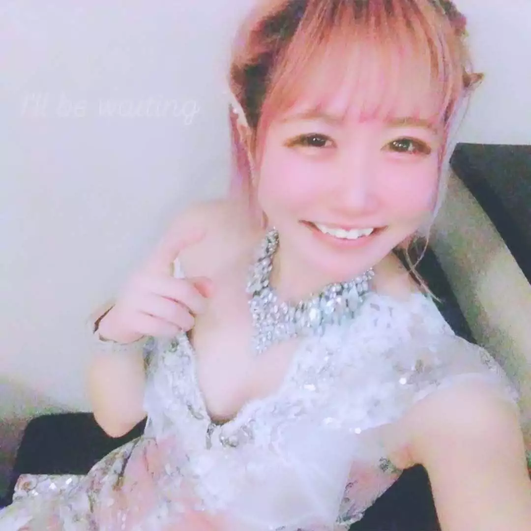 あや