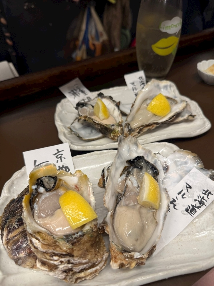 ティラノまな