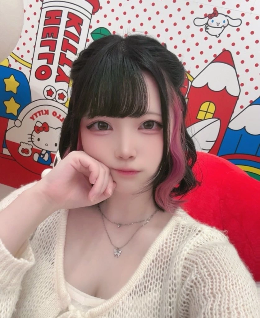 小鳥遊 もか
