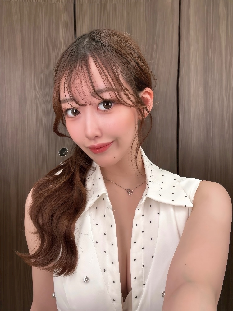 乙川 ゆあ