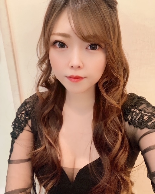 夏樹 あや