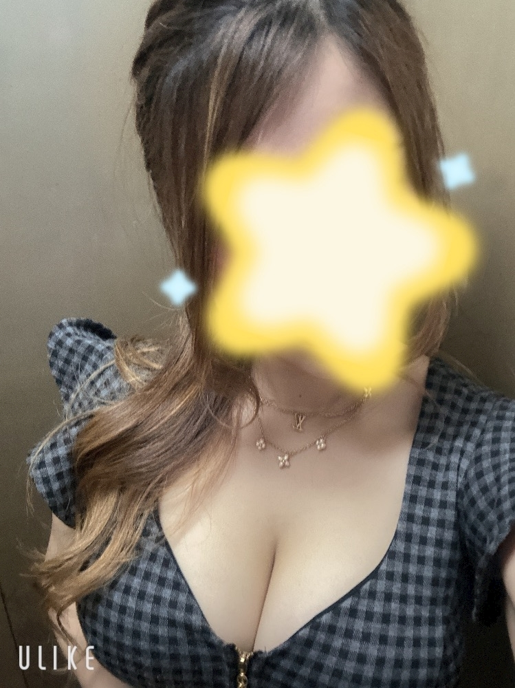 妃 りり