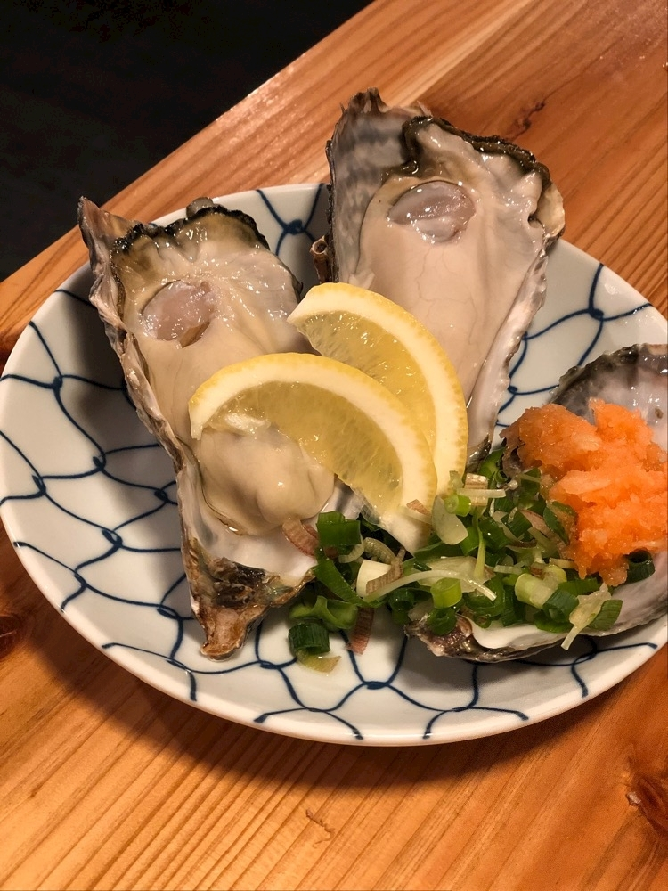 華