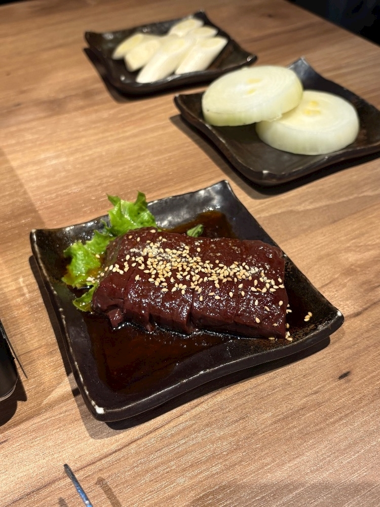 乙川 ゆあ