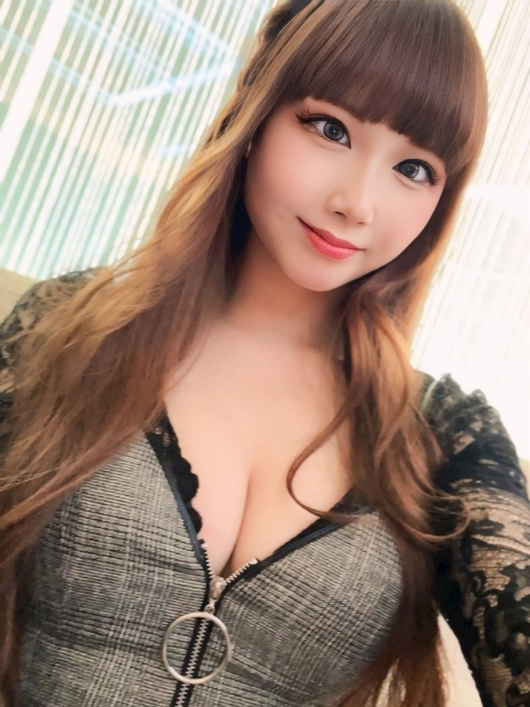 天羽 もか