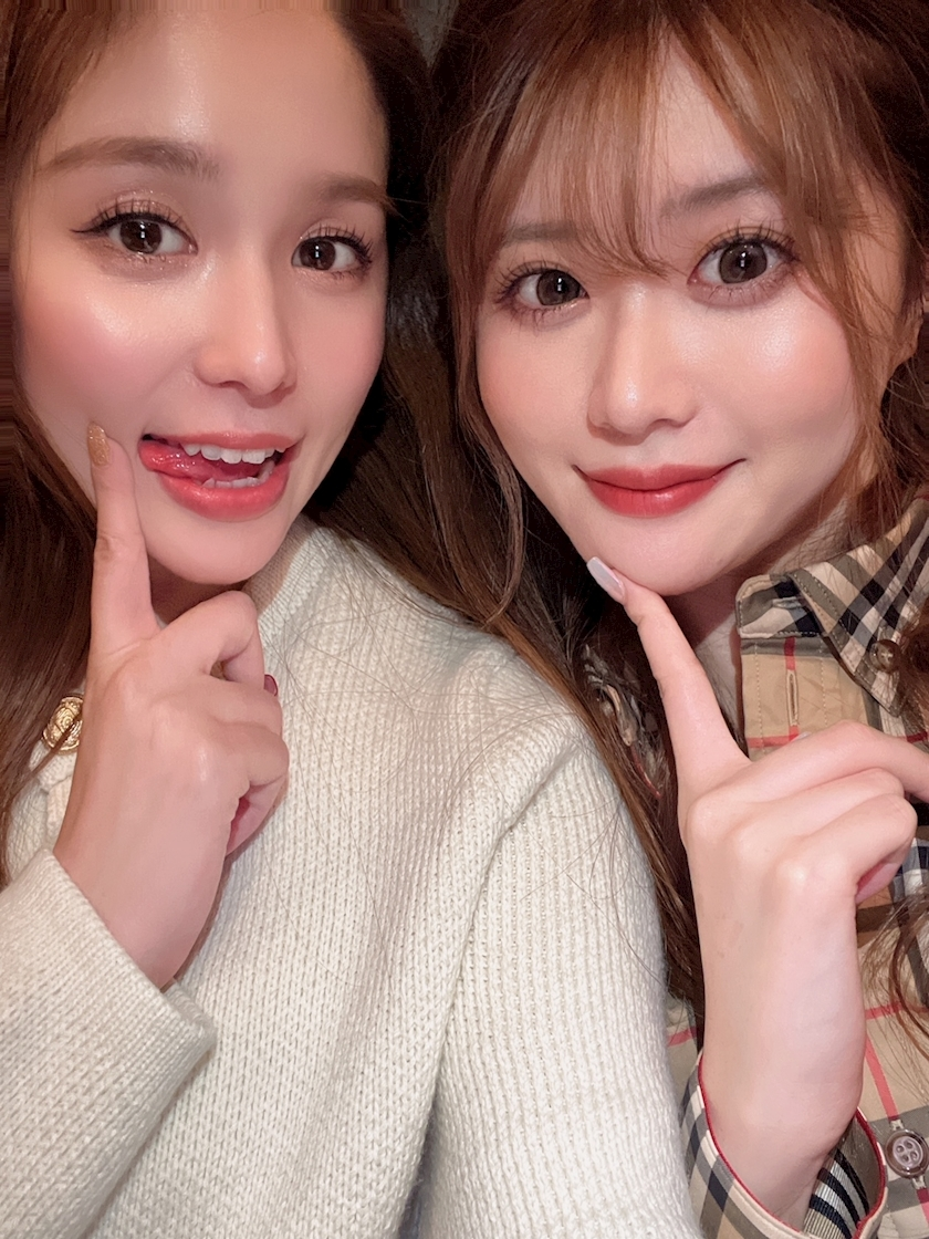 黒輝 りさ