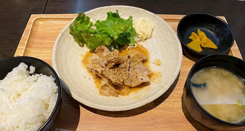 華宮 りりあ