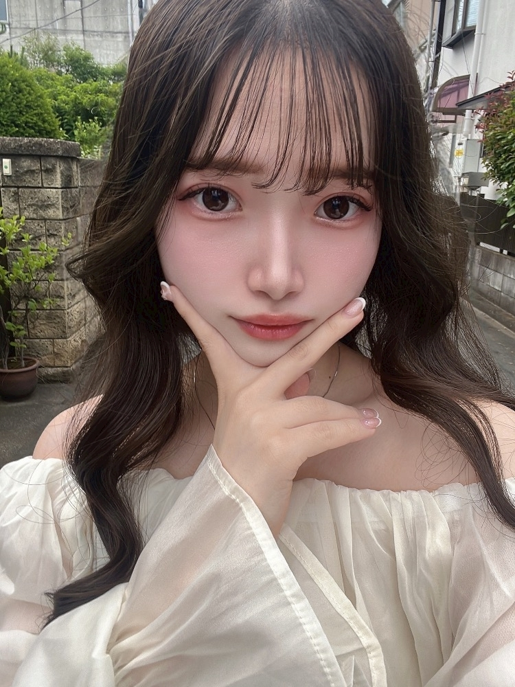 みいな