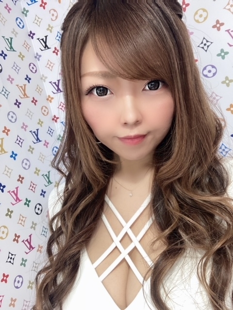 夏樹 あや