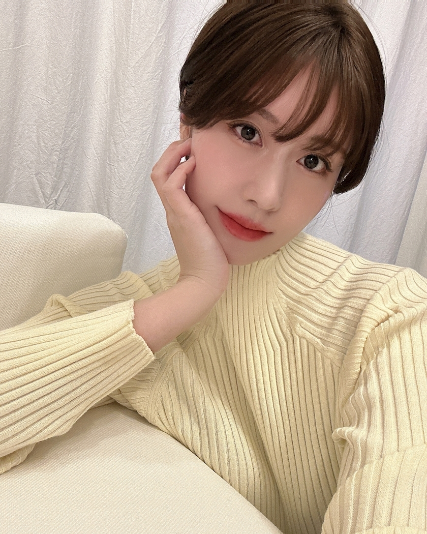 泉 りさ