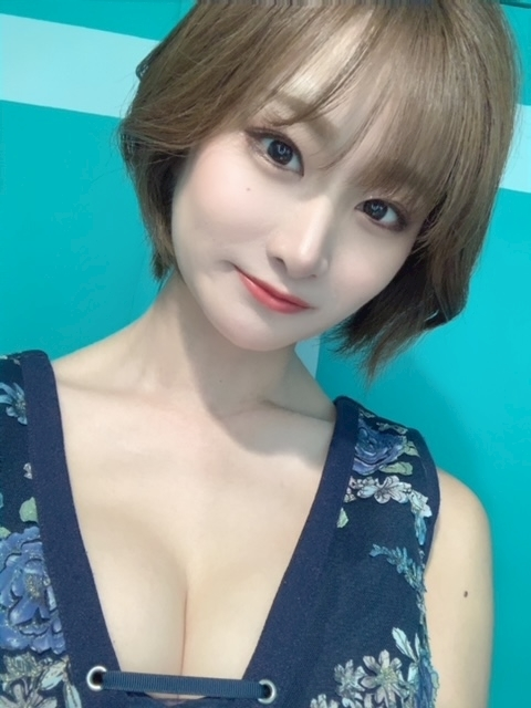妃乃 すず