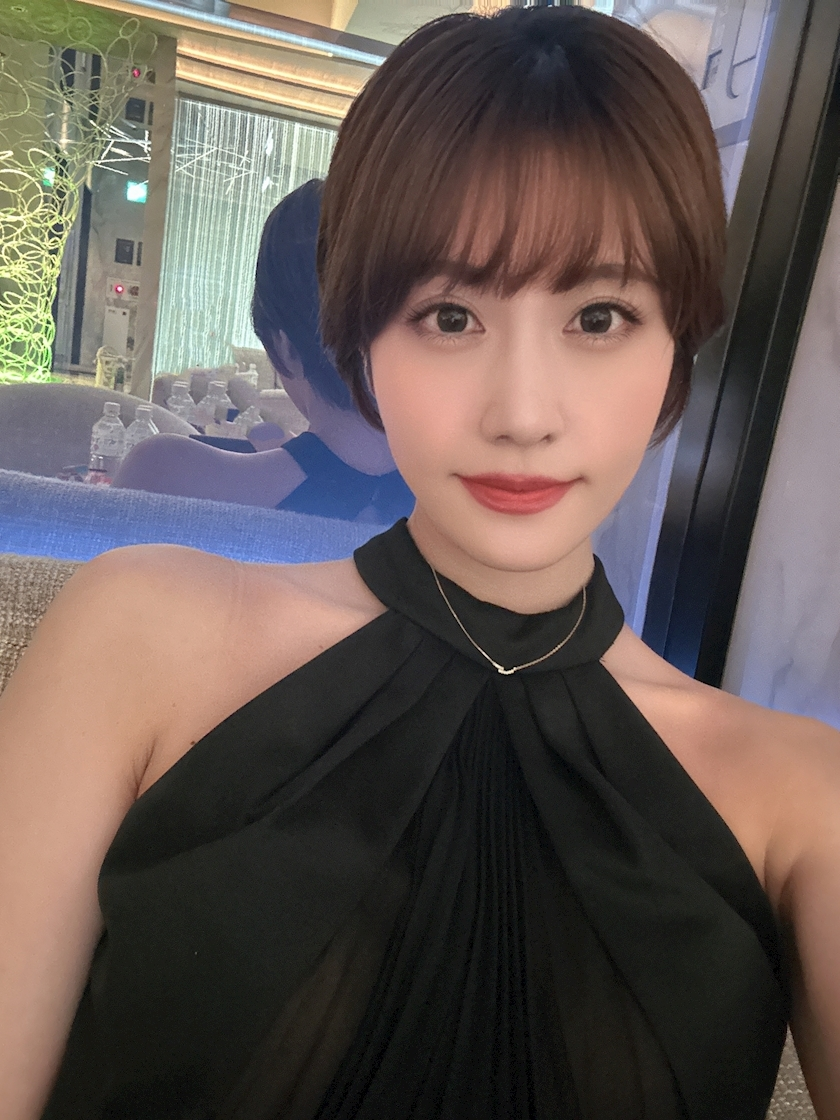 泉 りさ