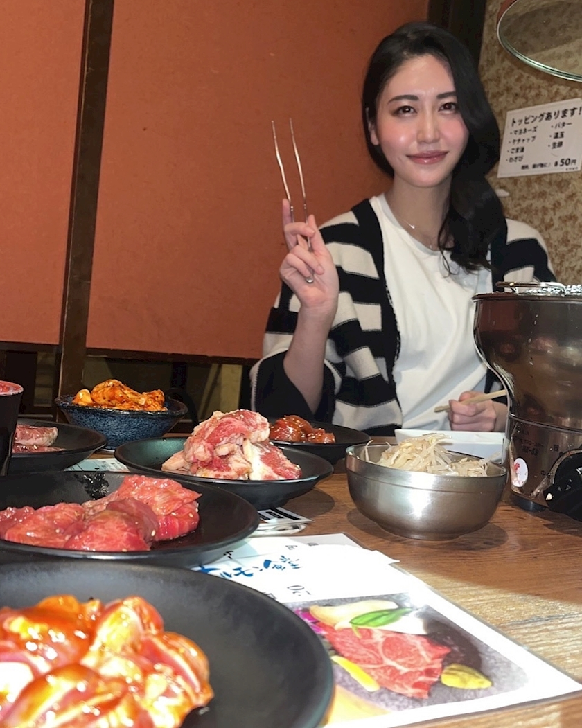 泉 りさ