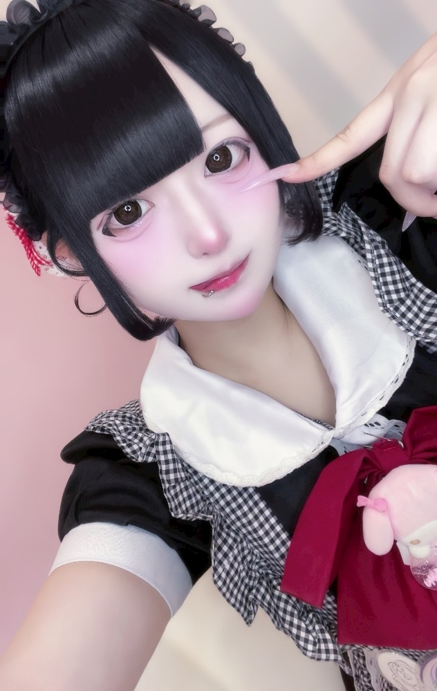なな