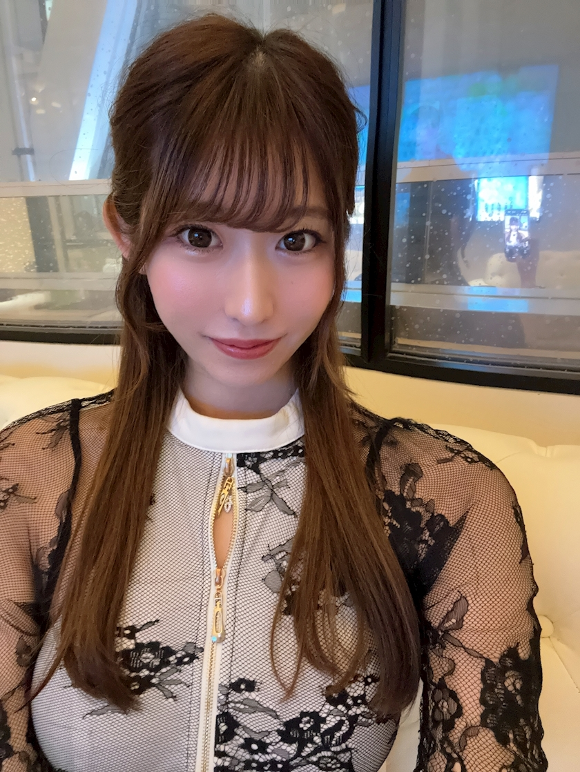 天乃 りさ