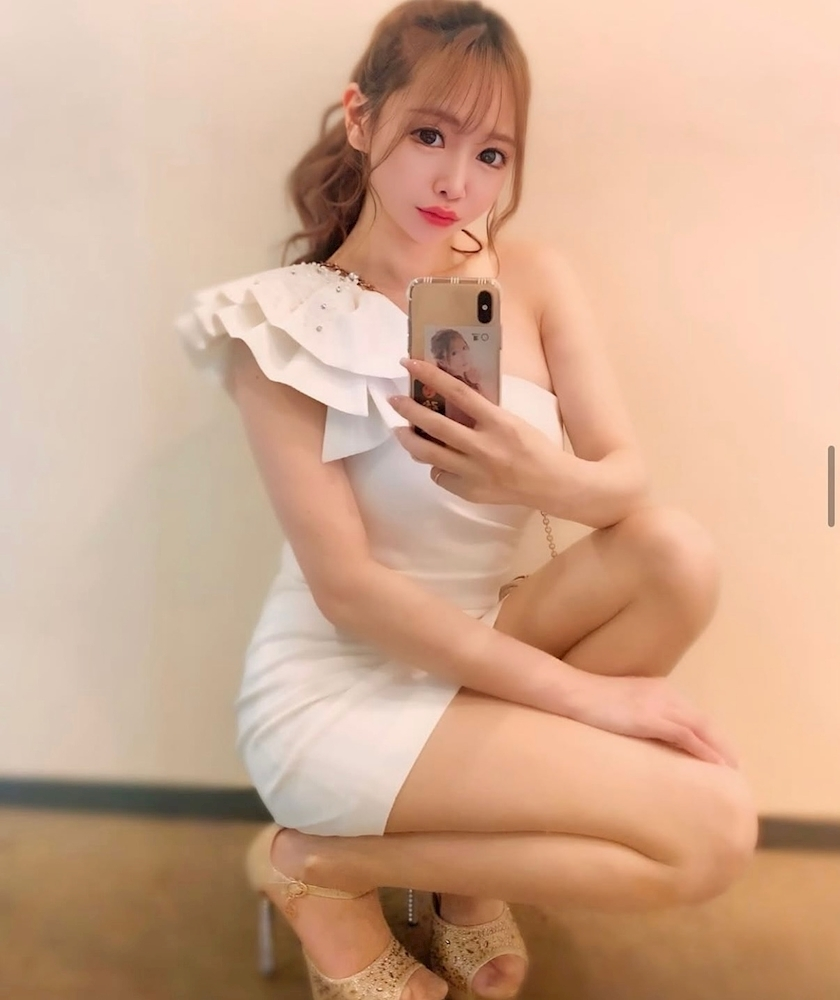 葉月 りほ