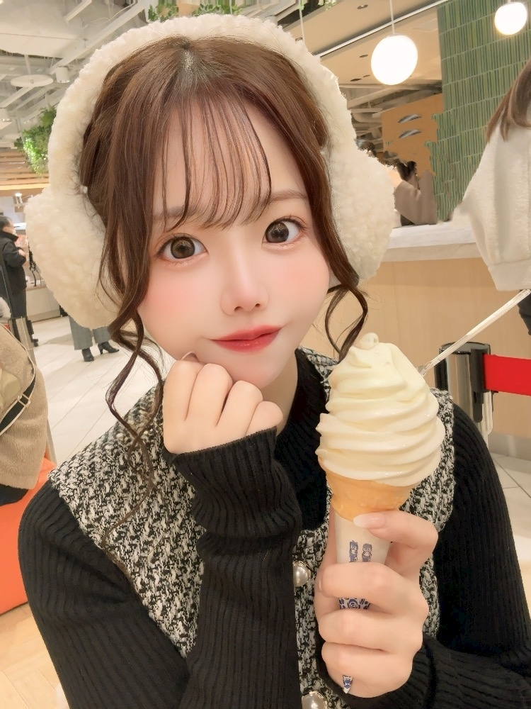 大園 桃子