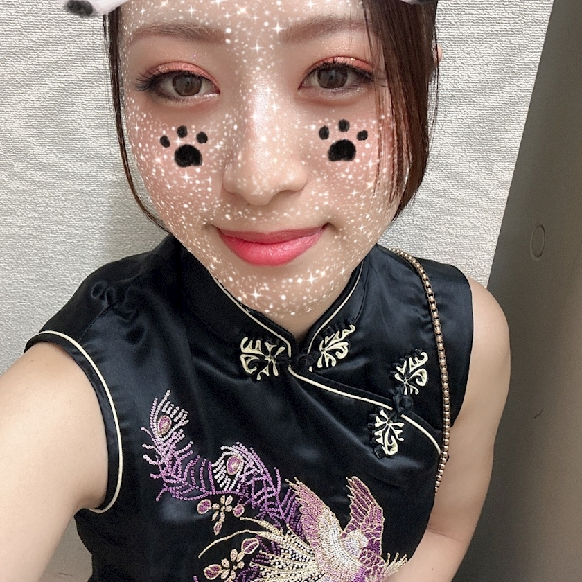 美月 ひな