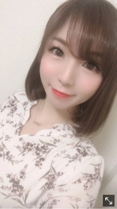 優月 あや菜