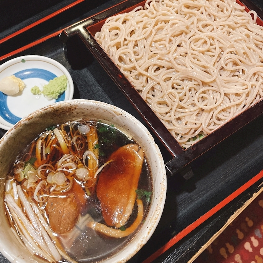 愛羽 仁美