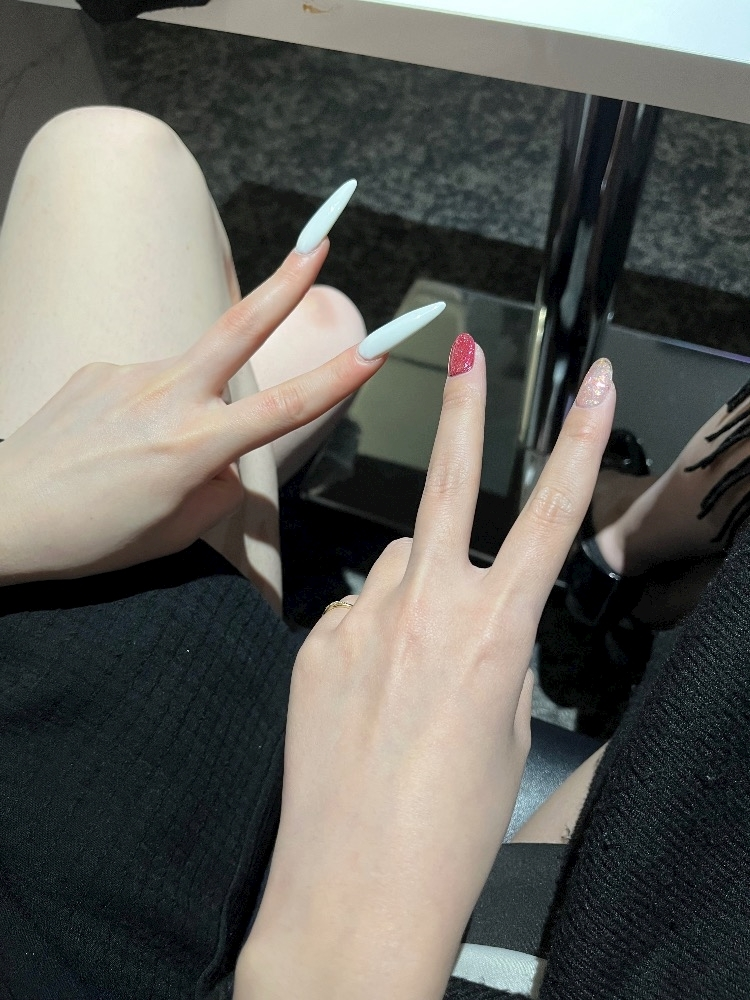 あや
