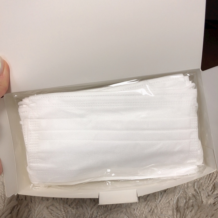 愛羽 仁美