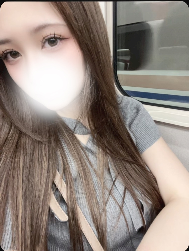 真白 あい