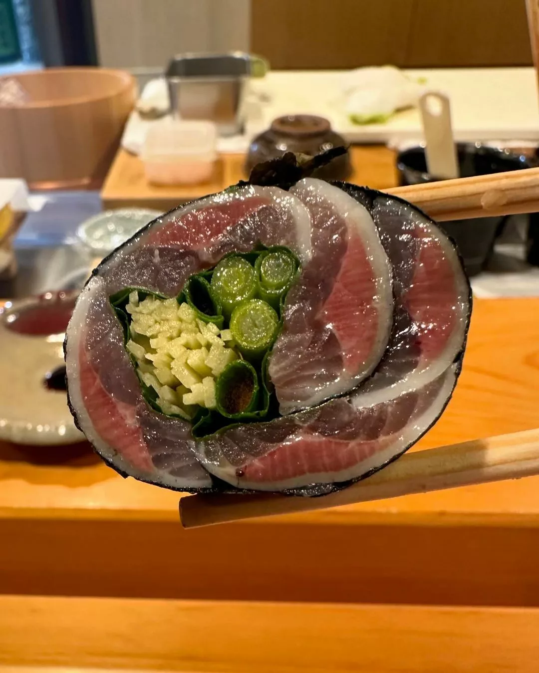 麻貴