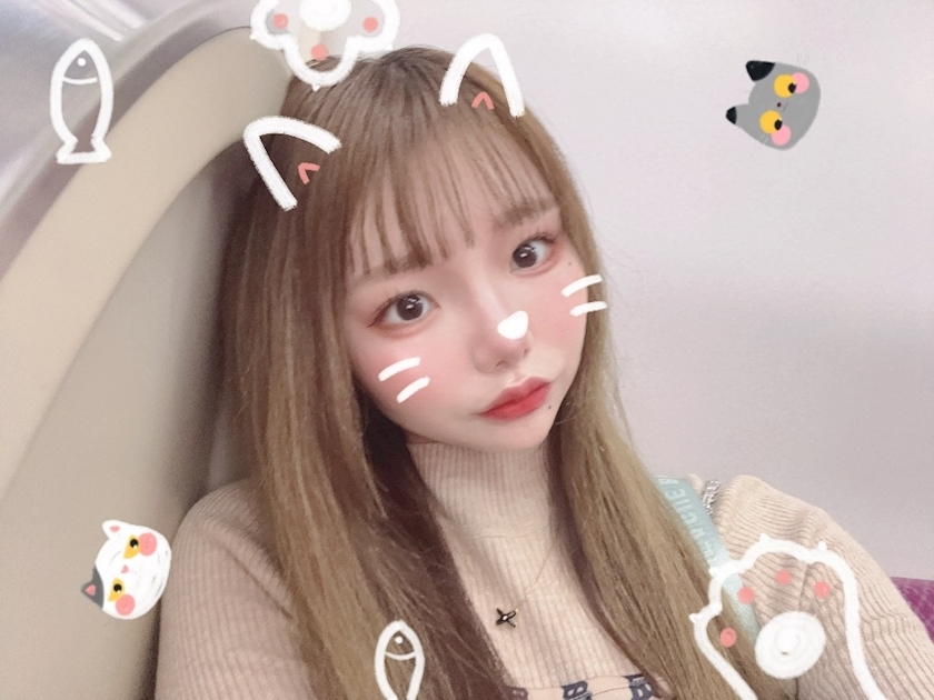 あみな
