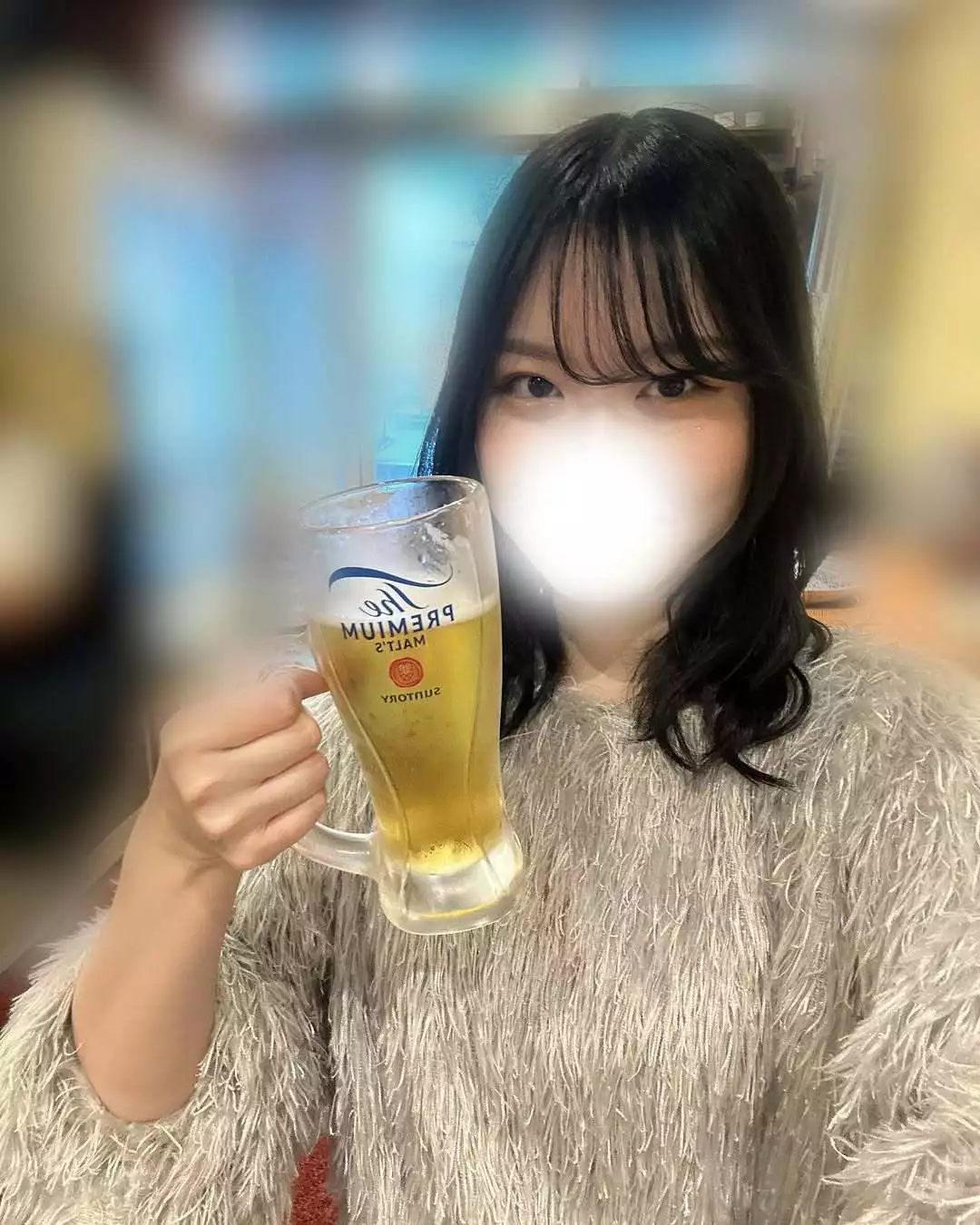 にこ