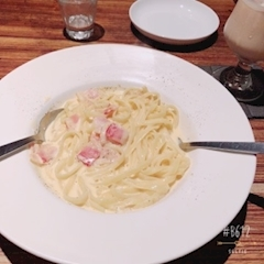 愛羽 仁美