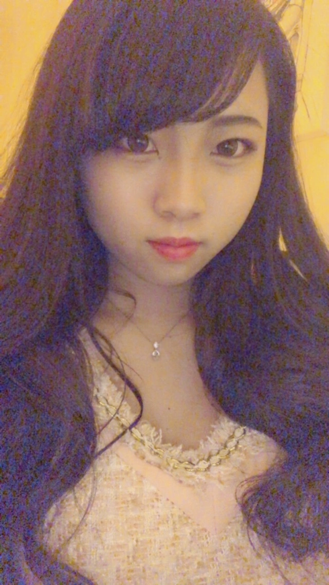 如月 えむ