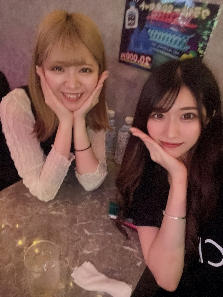 天乃 りさ