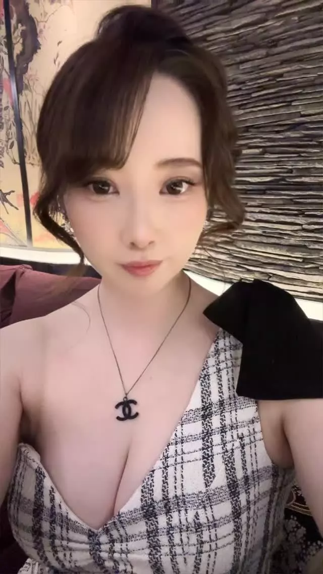 藤咲 あや