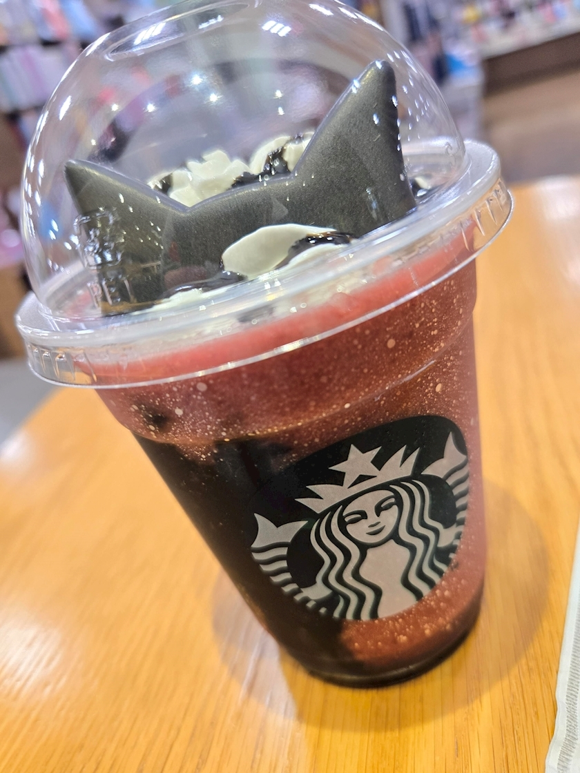 エミ （スタッフ）