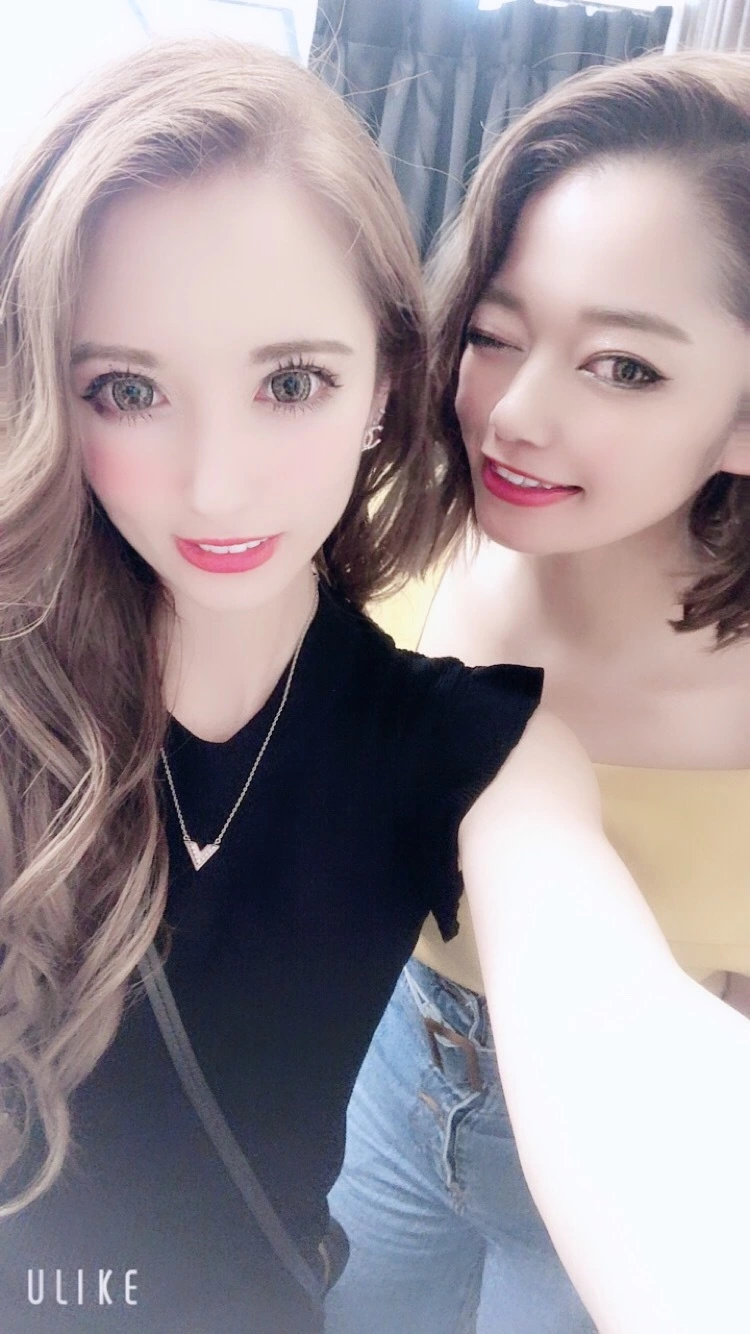 一咲 エム