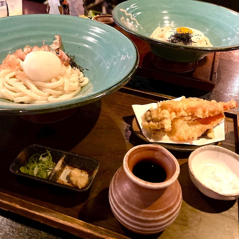 みさ