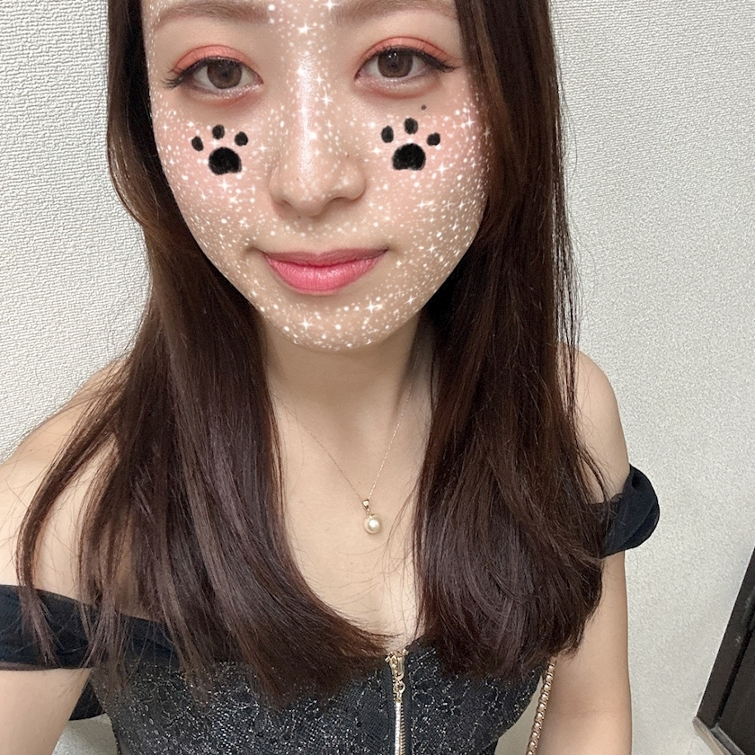 美月 ひな