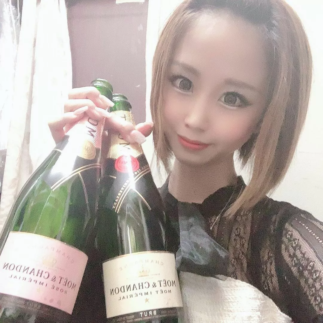 美波 なつ