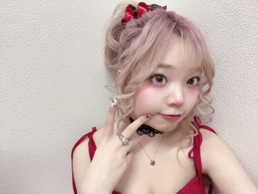 美吉 アユム