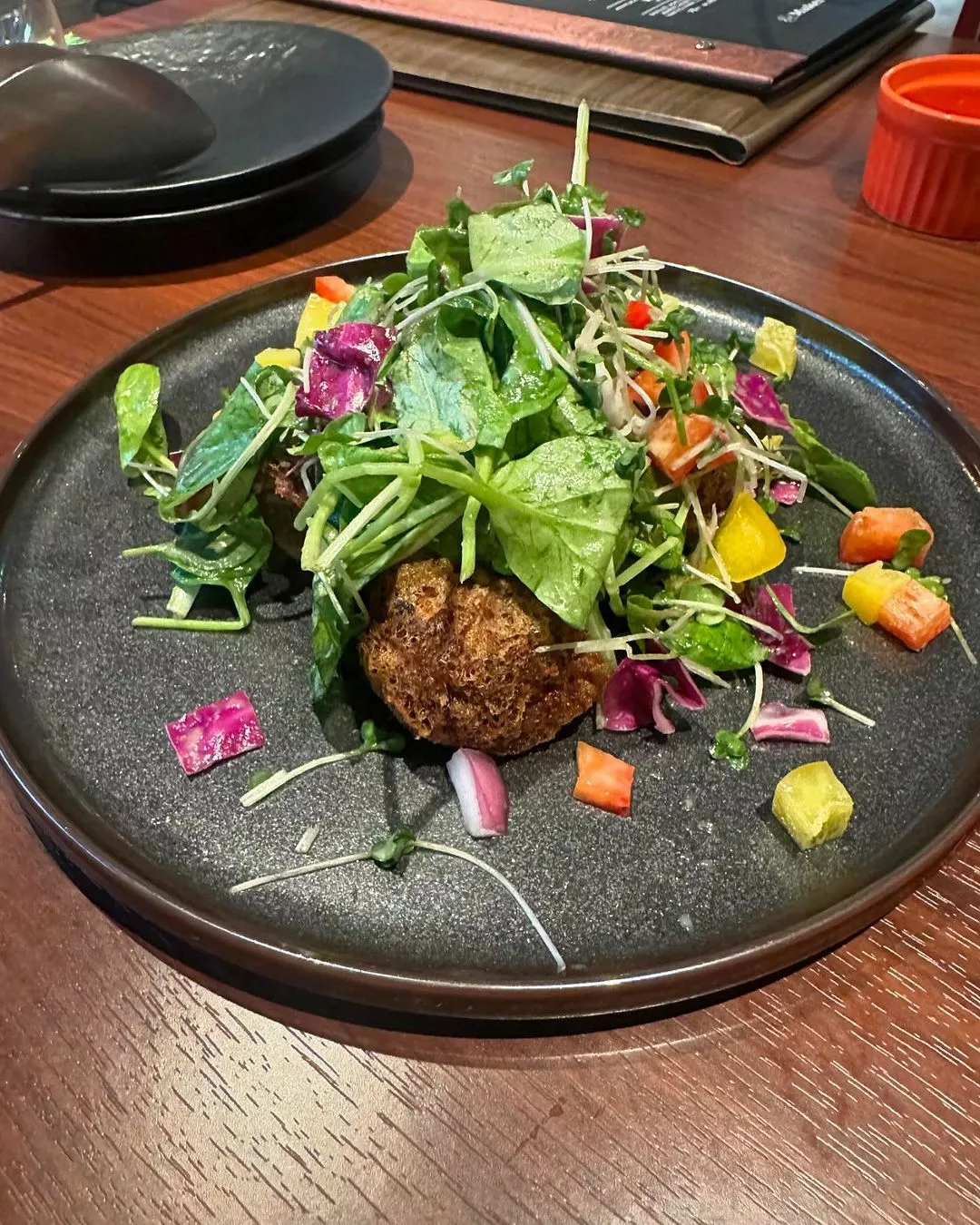麻貴