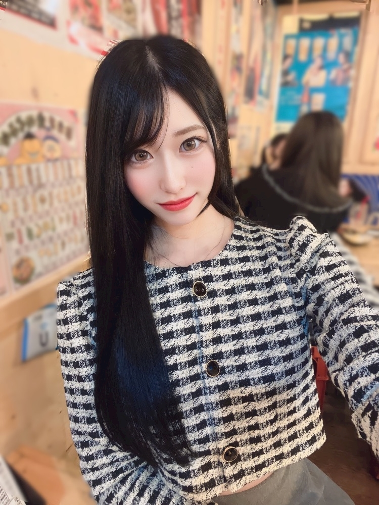 天乃 りさ