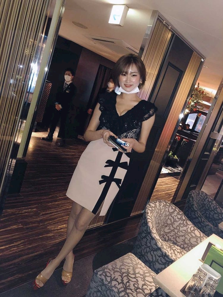 妃乃 すず
