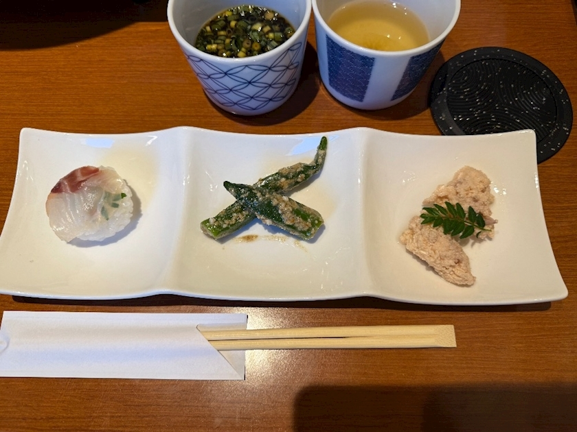 朝倉 しおり