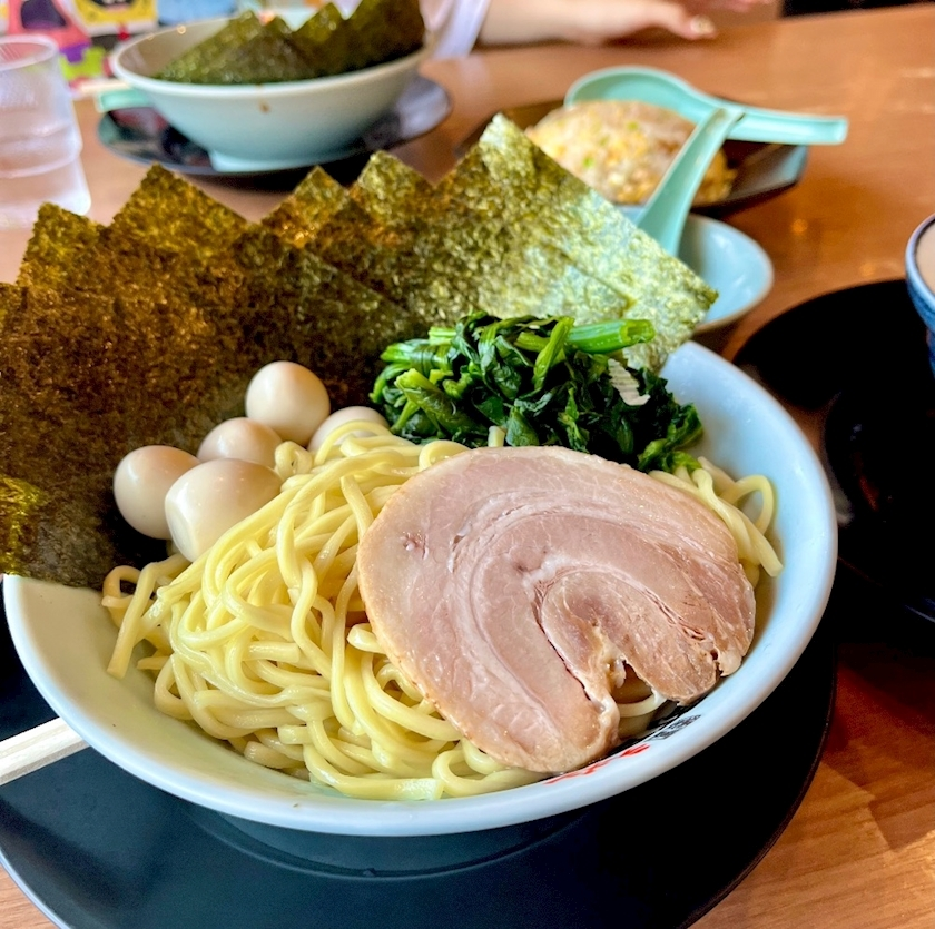 みさ
