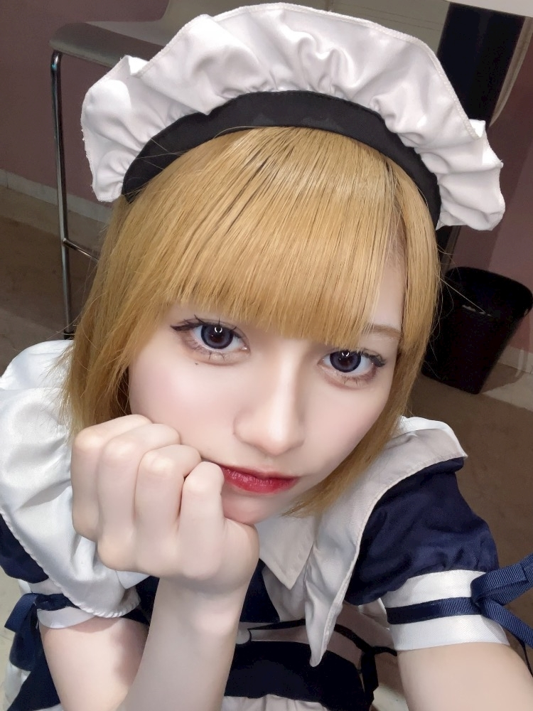 てぃな