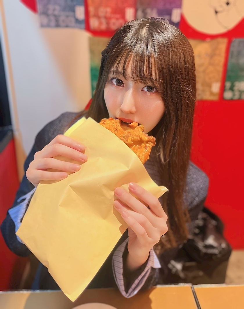 天乃 りさ