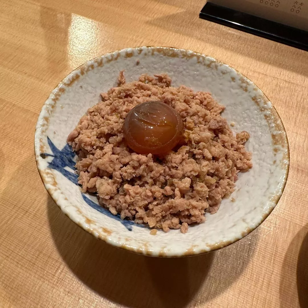 麻貴
